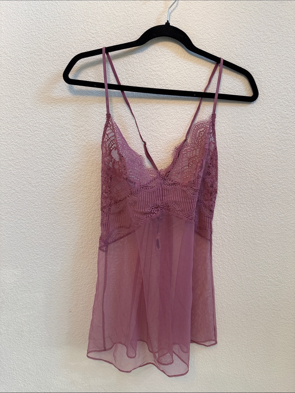 Victoria’s Secret Mauve Lace Chemise Thong Set NWT Size M
